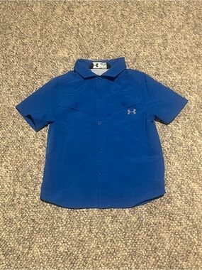 Under Armour Fishing Shirt Size 5